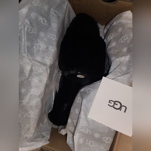 UGG Black Women's Sandals NEW!
